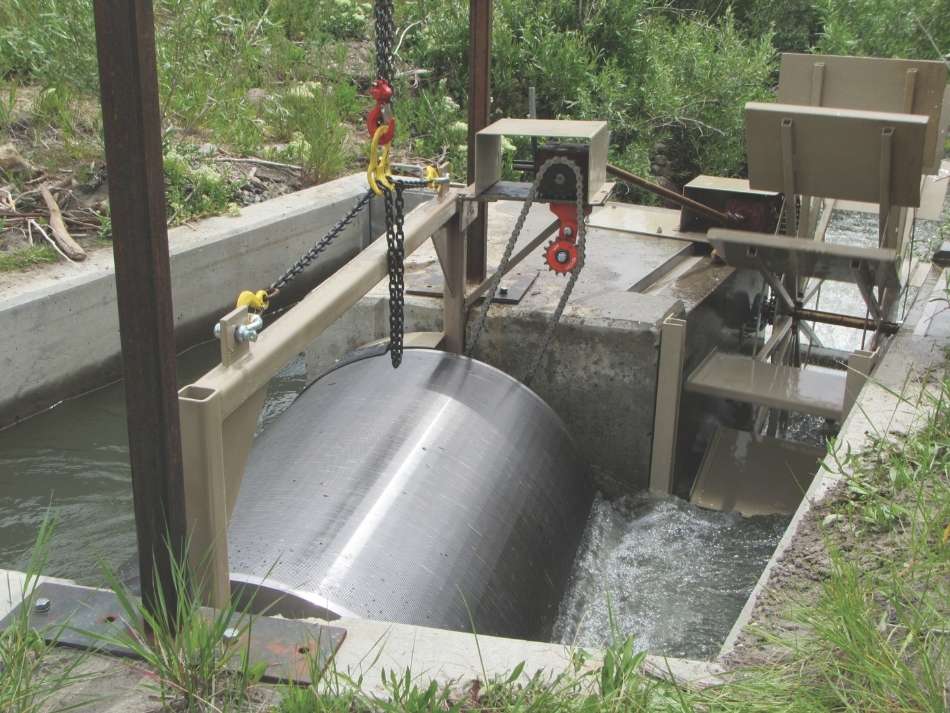 A fish screen on Bear Creek in the Lander Region.