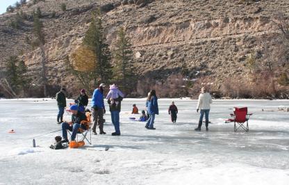 Ice Fishing in the green river region