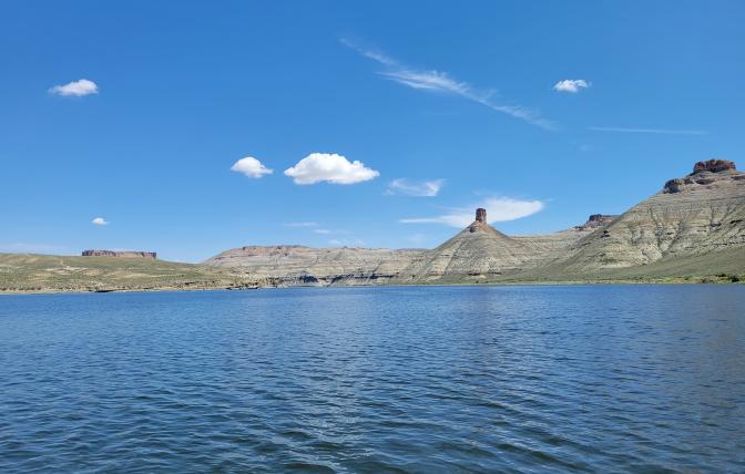 Flaming Gorge Reservoir as seen from Firehole, featuring Chimney Rock